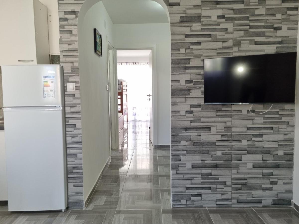 Apartmani Veronika Novalja Kültér fotó